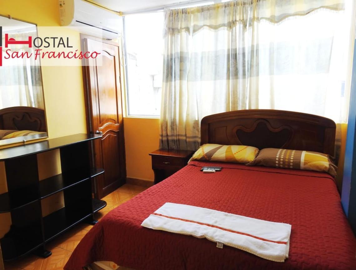 Hostal San Francisco San Cristobal Exterior photo